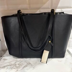Zara Tote back in Black